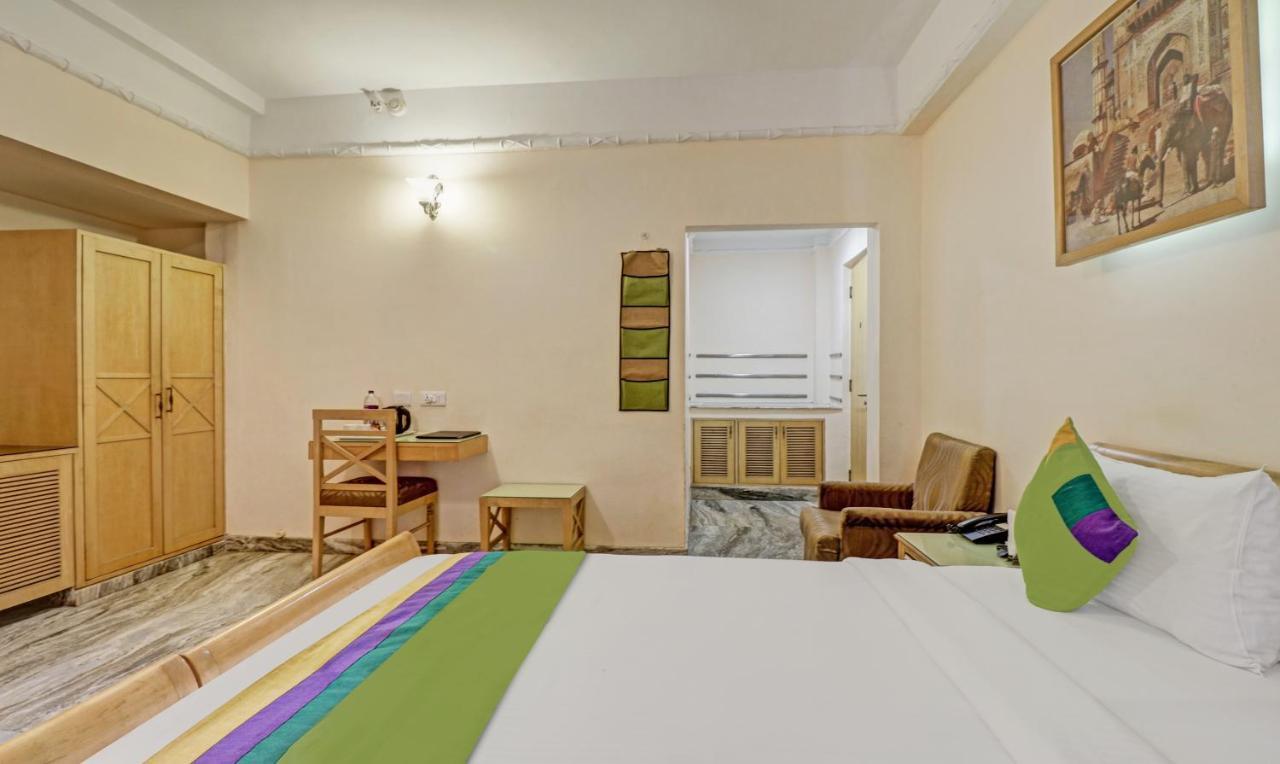 Treebo Komfort Suites, 3 Km From Mysore Palace ภายนอก รูปภาพ