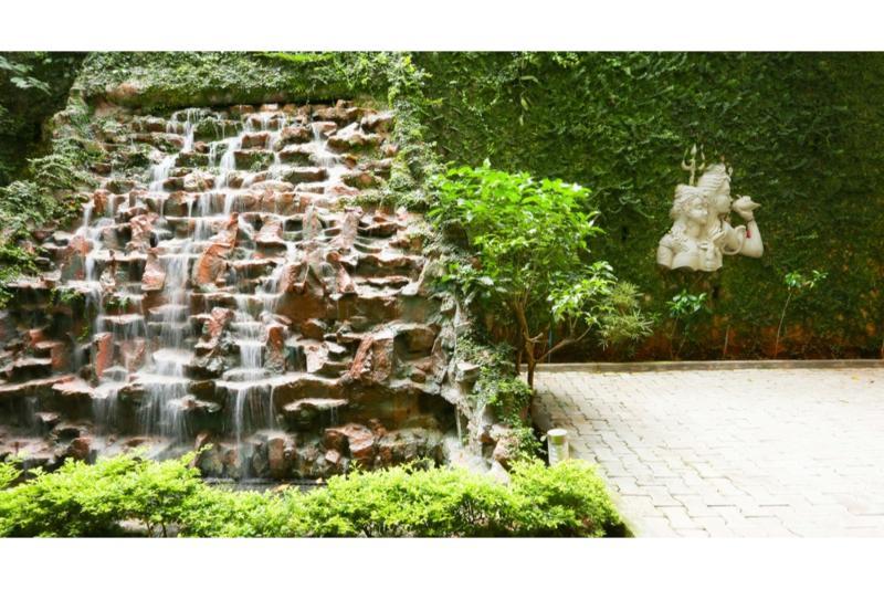 Treebo Komfort Suites, 3 Km From Mysore Palace ภายนอก รูปภาพ